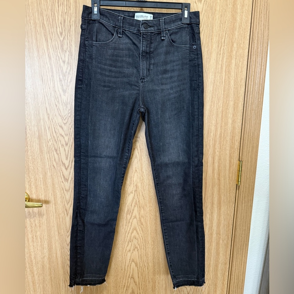Abercrombie & Fitch Black Skinny Jeans